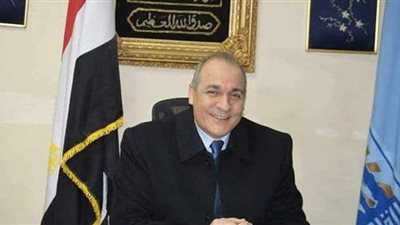 تعليم القاهرة تنفي إلغاء طابور الصباح.. وتؤكد: ملتزمون بالتباعد الاجتماعي