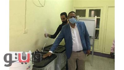 رئيس جامعة أسوان يدلي بصوته في انتخابات النواب  2020