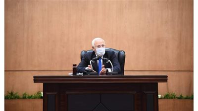 محافظ بورسعيد: سوق العصر نموذج جديد لإنشاء أسواق حضارية