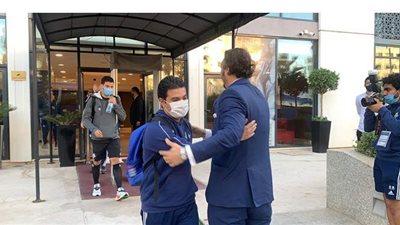 بعثة بيراميدز تتحرك لملعب مولاي عبد الله استعدادا لنهائي الكونفدرالية |صور