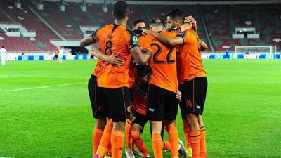 محسن ياجور يحرز الهدف الأول لفريق نهضة بركان في شباك بيراميدز