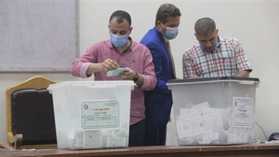 اللجنة الفرعية رقم ٢٠ بالغردقة تعلن الحصر العددي لأصوات المرشحين.. عبدالمقصود ١٣٣ وحداد 21