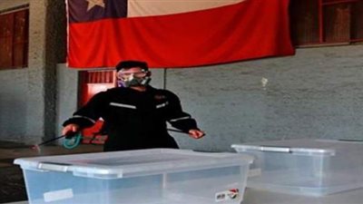 التشيليون يوافقون على تغيير دستور 