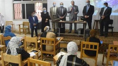 رئيس جامعة بنها يتفقد الدراسة بكليتي الطب البيطري والزراعة بمشتهر