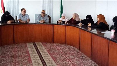 ندوة حول مشاركة المرأة في الحياة السياسية بالقنطرة شرق | صور