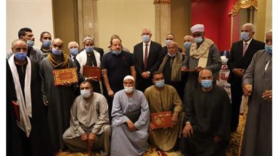 وزير الزراعة يكرم المزارعين الذين حققوا أفضل إنتاجية لمحصول القمح هذا العام