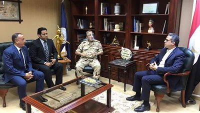 الطيب عباس مساعدا لوزير السياحة والآثار للشئون الأثرية بالمتحف المصري الكبير