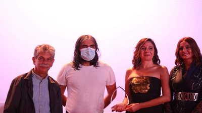 المنتجة الفلسطينية مي عودة تفوز بجائزة variety بمهرجان الجونة