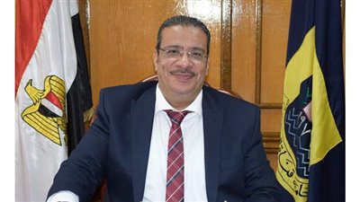 ٥١ منحة دراسية من جامعة قناة السويس لطلابها