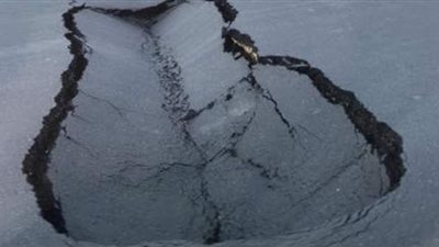 زحام مرورى  بسبب هبوط ارضى في التجمع الخامس