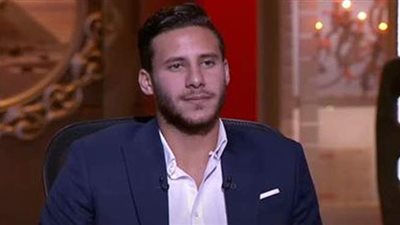 تفاوض قبل اللقاء.. رمضان صبحي تقاضى مبلغًا خياليًّا مقابل ظهوره مع عمرو أديب