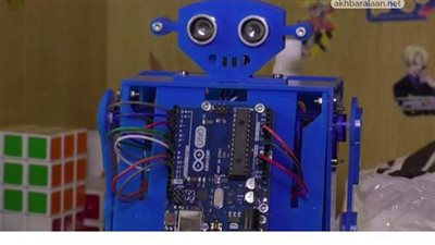 سوري يصمم إنسانا آليا يعلم الأطفال المهارات التكنولوجية