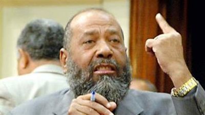 الموت من الفرحة.. وفاة نائب سابق بعد علمه بفوز زوجته في الانتخابات البرلمانية.. 