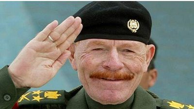 ٥ أسرار من حياة عزت الدوري حامل أسرار صدام حسين