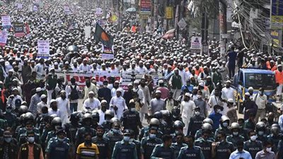 فرنسا تدعو مواطنيها في 5 دول لتوخي الحذر