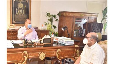 محافظ أسيوط يلتقى وكيل وزارة الصحة للتأكيد على جاهزية المستشفيات لمواجهة  كورونا