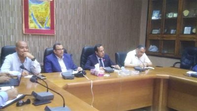 عبد الفضيل شوشة: تنمية سيناء من الأولويات