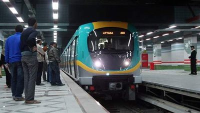 المترو ينقل 800 ألف راكب بالخطوط الثلاث اليوم