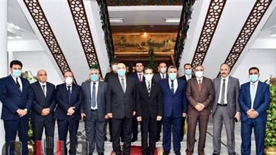 محافظ الغربية يكرم قيادات المحافظة السابقين والحاليين