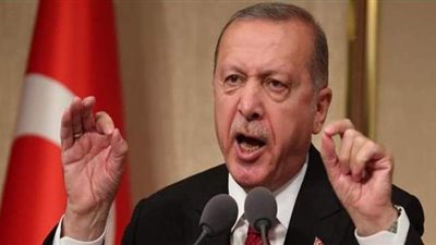 شارلي إبدو تخص أردوغان بكاريكاتير في عددها الجديد