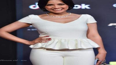 الجمهور يشيد بإطلالة سهر الصايغ بمهرجان الجونة السينمائى