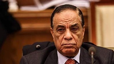 كمال أحمد يطالب بشطب مرشح  