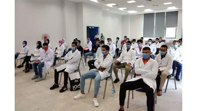 جامعة العلمين تستقبل طلابها الجدد