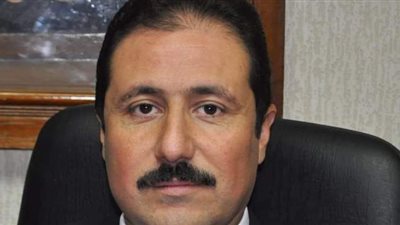 وزير الشباب والرياضة ينعي مسؤول المراسم بالوزارة