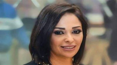 إطلالة جريئة لداليا البحيري على السجادة الحمراء في مهرجان الجونة