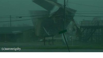 الإعصار زيتا يضرب لويزيانا الأمريكية.. وشركات النفط تخلي 231 منشأة | فيديو