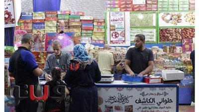 صور المولد النبوي .. شوارع مصر تتزين للاحتفال بذكرى مولد المصطفى