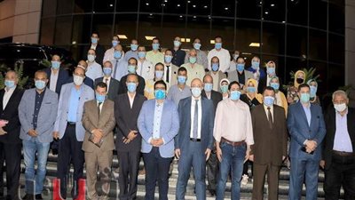 محافظ بني سويف يشهد الجلسة الختامية لتخريج الدفعة الثالثة من الدورة التدريبية للموظفين