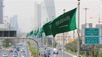 السعودية تسمح بقدوم معتمرين من الدول الأخرى