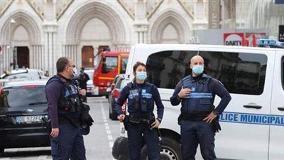 وكالة الأنباء الفرنسية تكشف هوية المسلح الموقوف في ليون