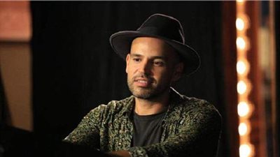 أبو يفاجئ جمهوره بأغنية 