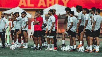 كيفين جونسون يقود فقرة للتصويبات بمران الأهلي