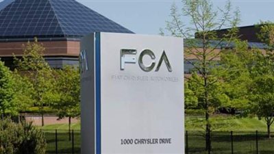 فيات كرايسلر تواجه قضية جديدة ببسبب انبعاثات المحركات