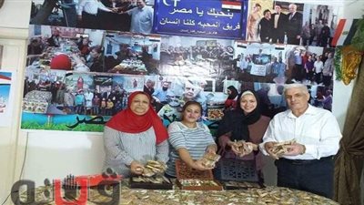 مبيفوتوش مناسبة.. حكاية أسرة قبطية تشارك المسلمين أجواء أعيادهم| صور