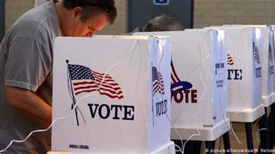 مسئولون أمريكيون: متسللون إيرانيون يرسلون بيانات تهديد للناخبين