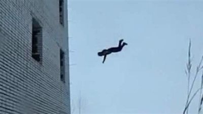 إستعجال التحريات حول سقوط ربة منزل من شرفة شقتها بأكتوبر