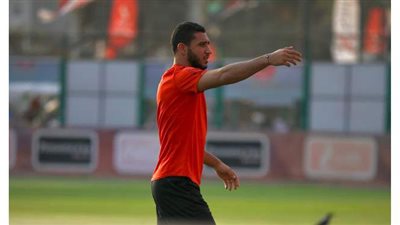 رامي ربيعة يستكمل برنامجه التأهيلي فى الأهلي