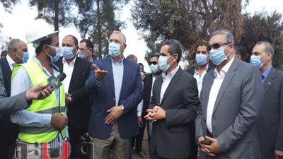 وزير الزراعة يتفقد مشروع محطة البيض بقرية كفر الشيخ سليم بالغربية | فيديو