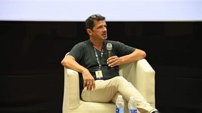 تفاصيل ندوة بيتر ويبر رئيس لجنة تحكيم مسابقة الأفلام الطويلة  بمهرجان الجونة