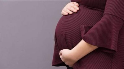 سيدة أمريكية تصر على التصويت  بالانتخابات الرئاسية رغم مرورها بمخاض الولادة