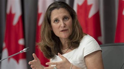 نائبة رئيس الوزراء الكندي في الحجر تنتظر نتائج اختبار كورونا