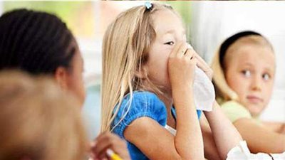 5 نصائح تحمى طفلك من الأمراض وضعف المناعة في الطقس المتقلب