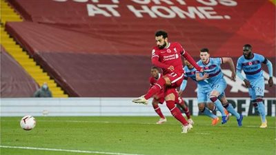 ليفربول ضد وست هام.. كيف أثر غياب فان دايك في منظومة دفاع كلوب؟