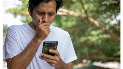 باحثون يطورون ذكاء اصطناعيا يمكنه اكتشاف كورونا من خلال الاستماع إلى السعال