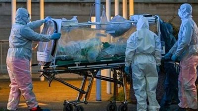 وزير  بريطاني محذرا: وارد تمديد العزل العام في إنجلترا