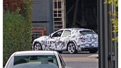 SUV فيراري بوروسانجوي 2022 بـ4 أبواب